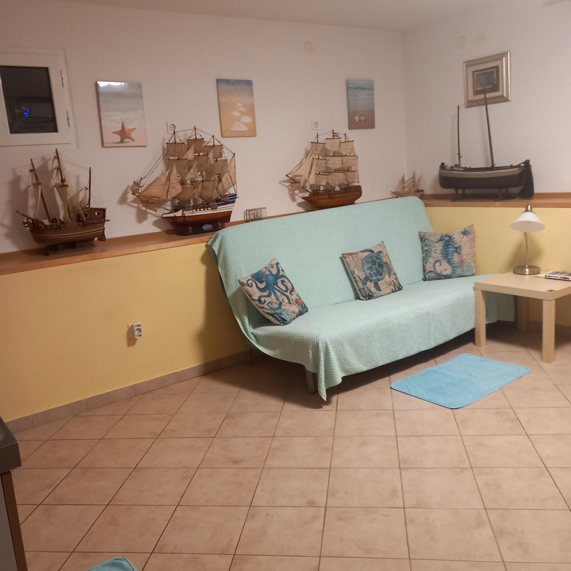 Apartmani Bozic-Omišalj Esterno foto