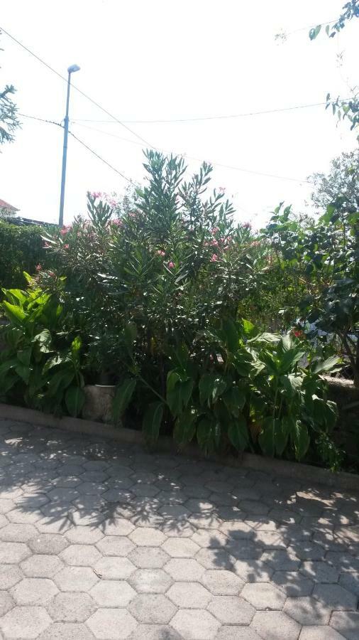 Apartmani Bozic-Omišalj Esterno foto